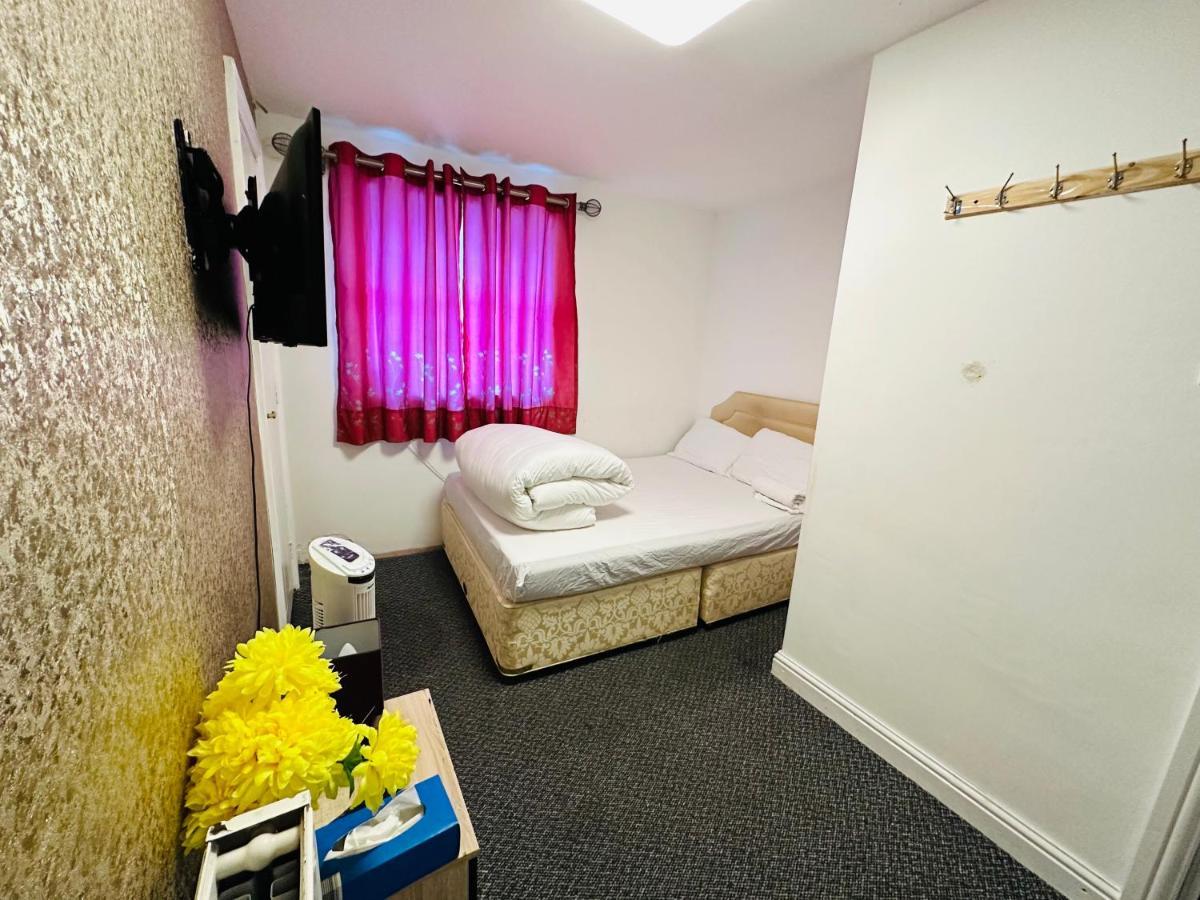 Unique Private Rooms Bolton Exteriér fotografie