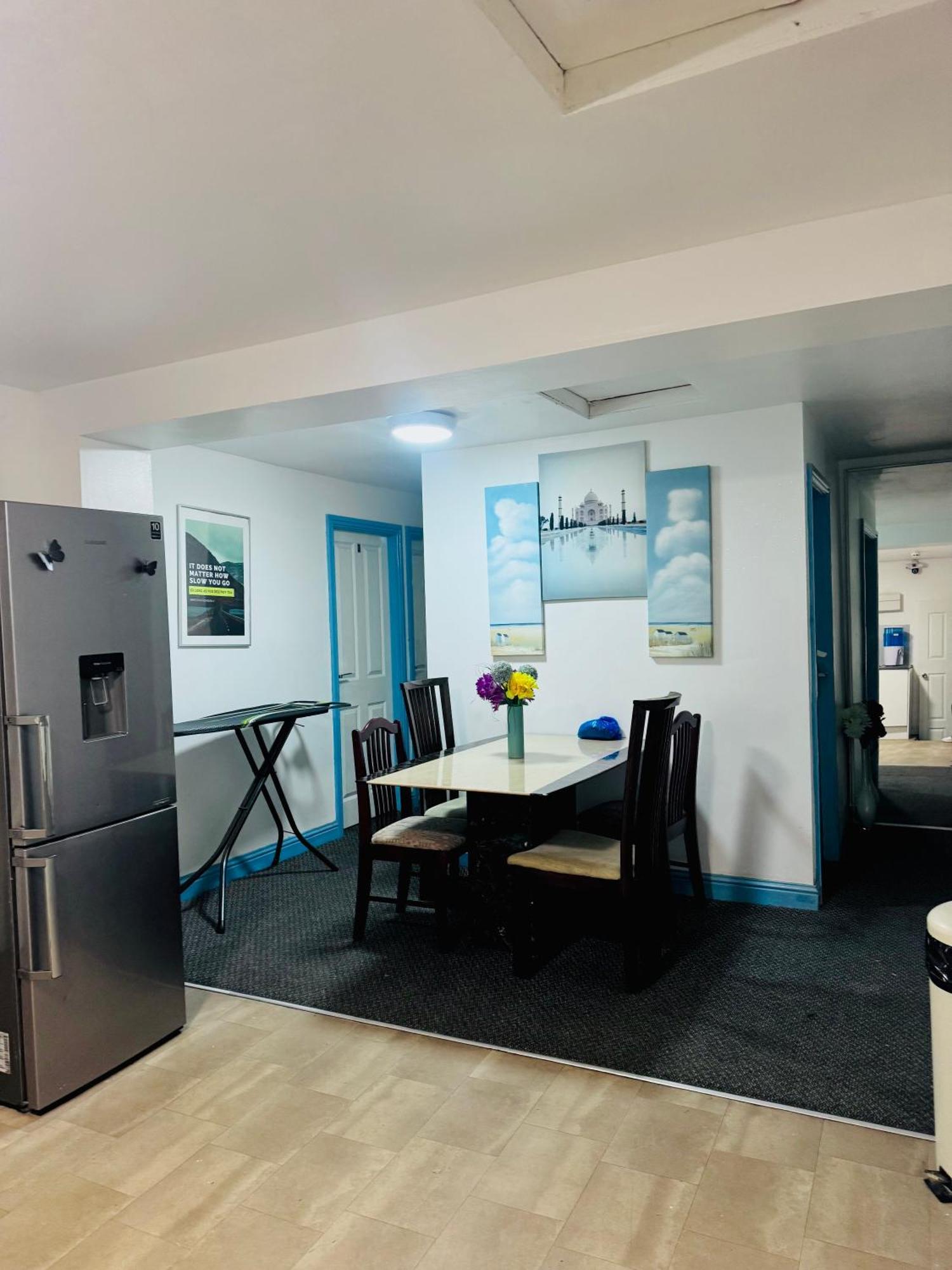 Unique Private Rooms Bolton Exteriér fotografie