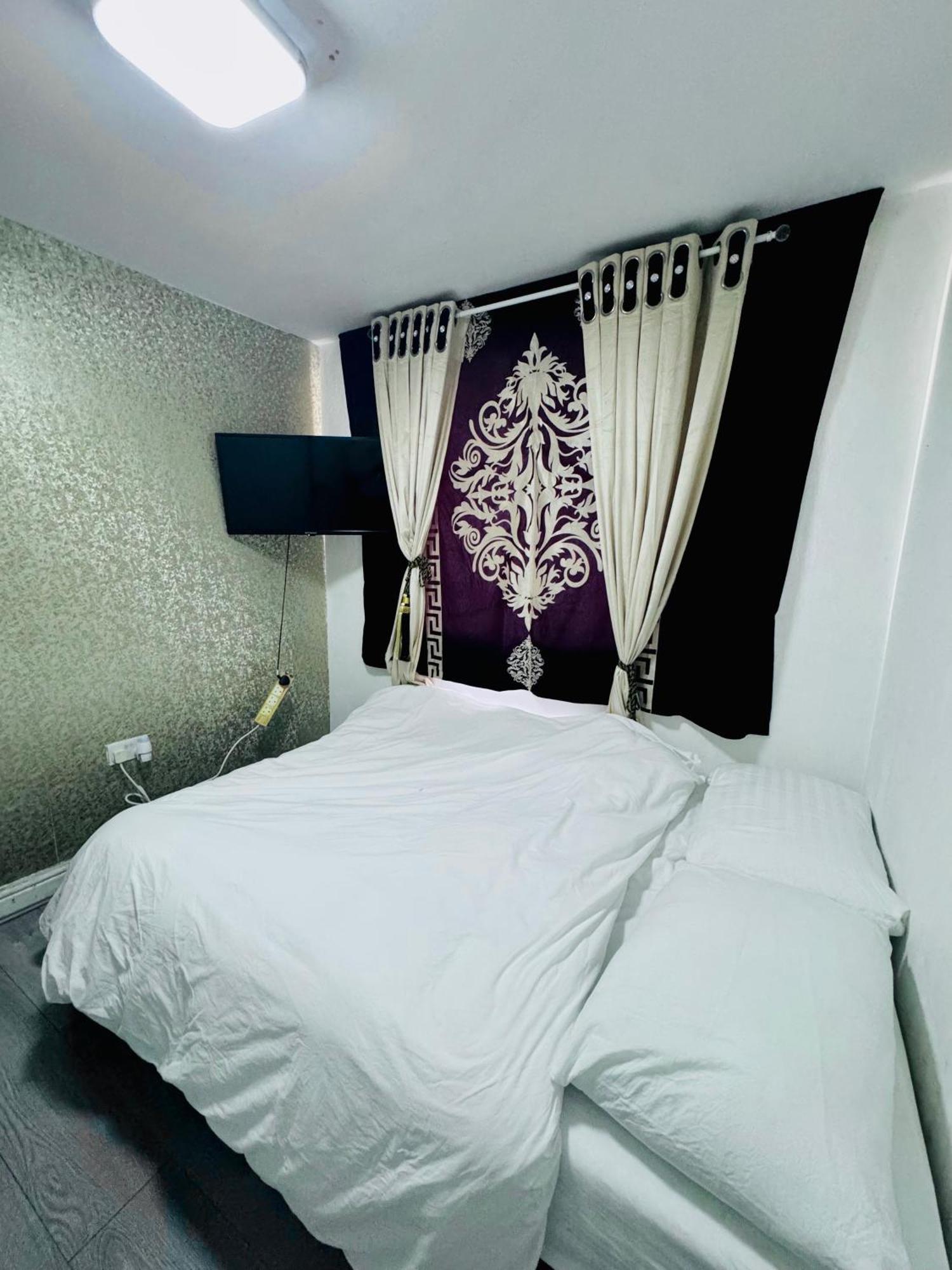 Unique Private Rooms Bolton Exteriér fotografie